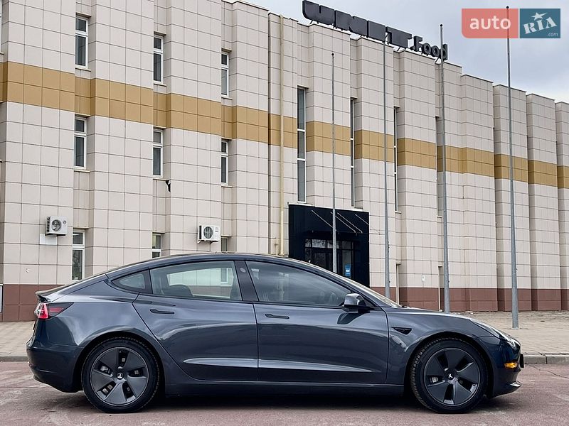 Седан Tesla Model 3 2022 в Харькове