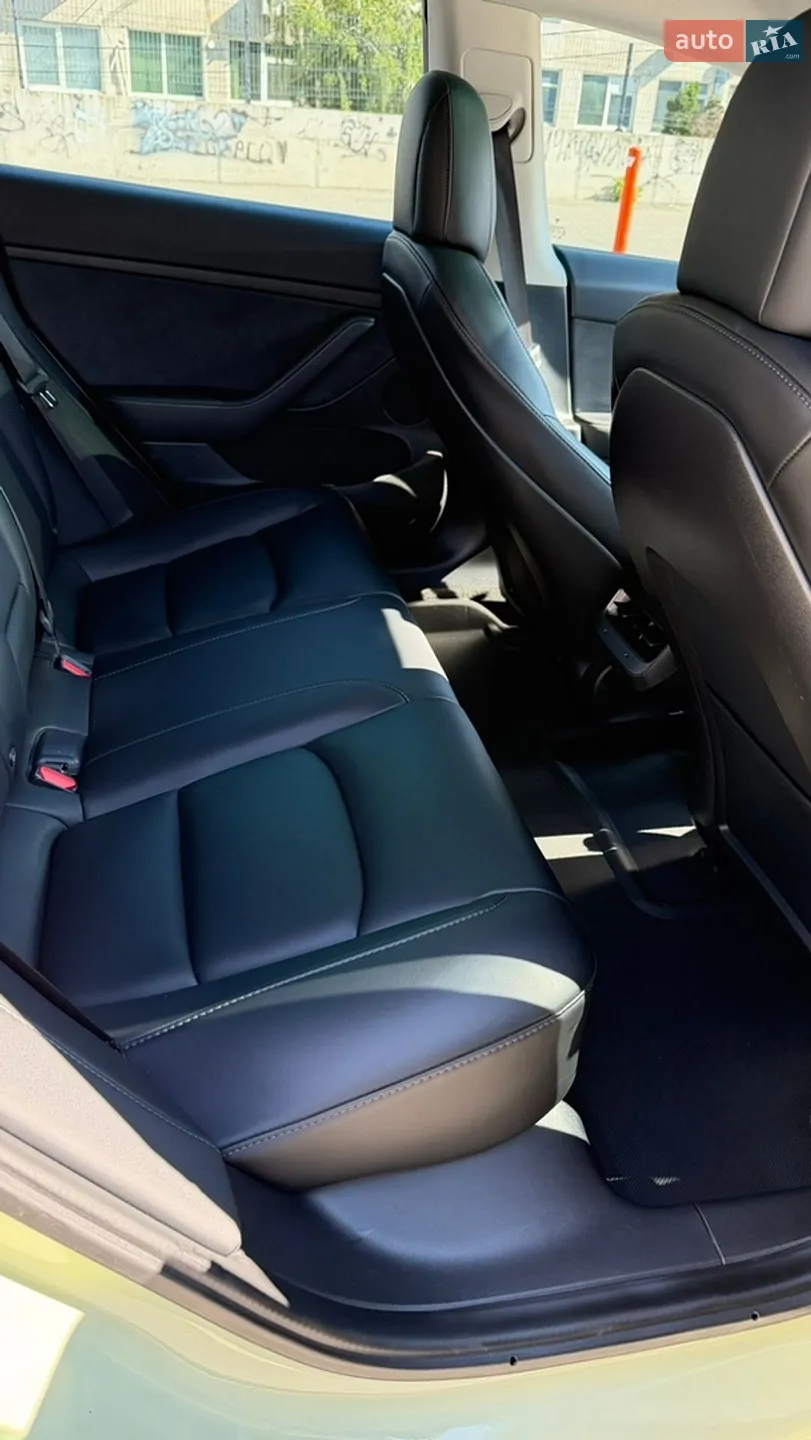 2022 Tesla Model 3 - мініатюра 29