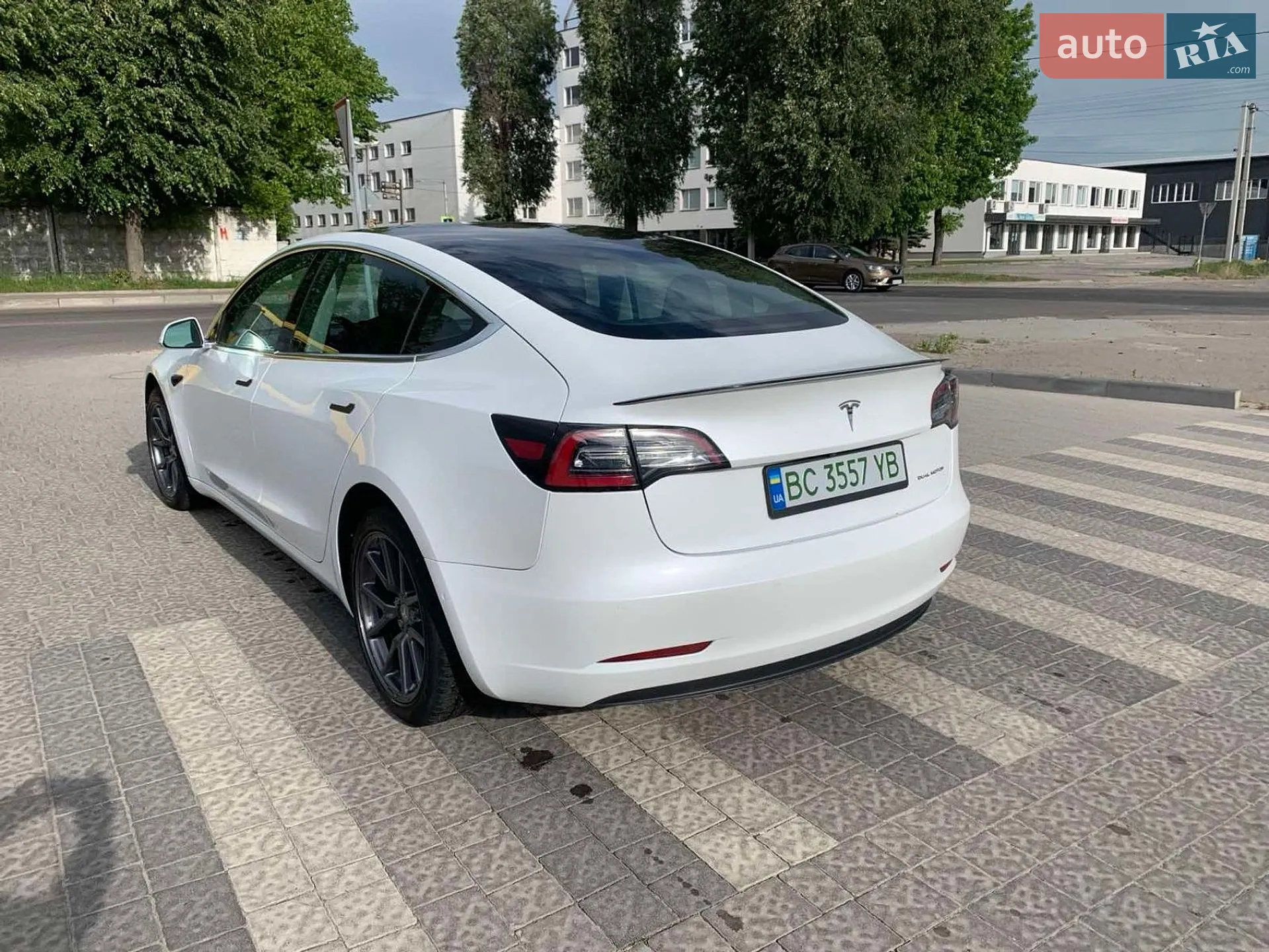 2019 Tesla Model 3 - мініатюра 4