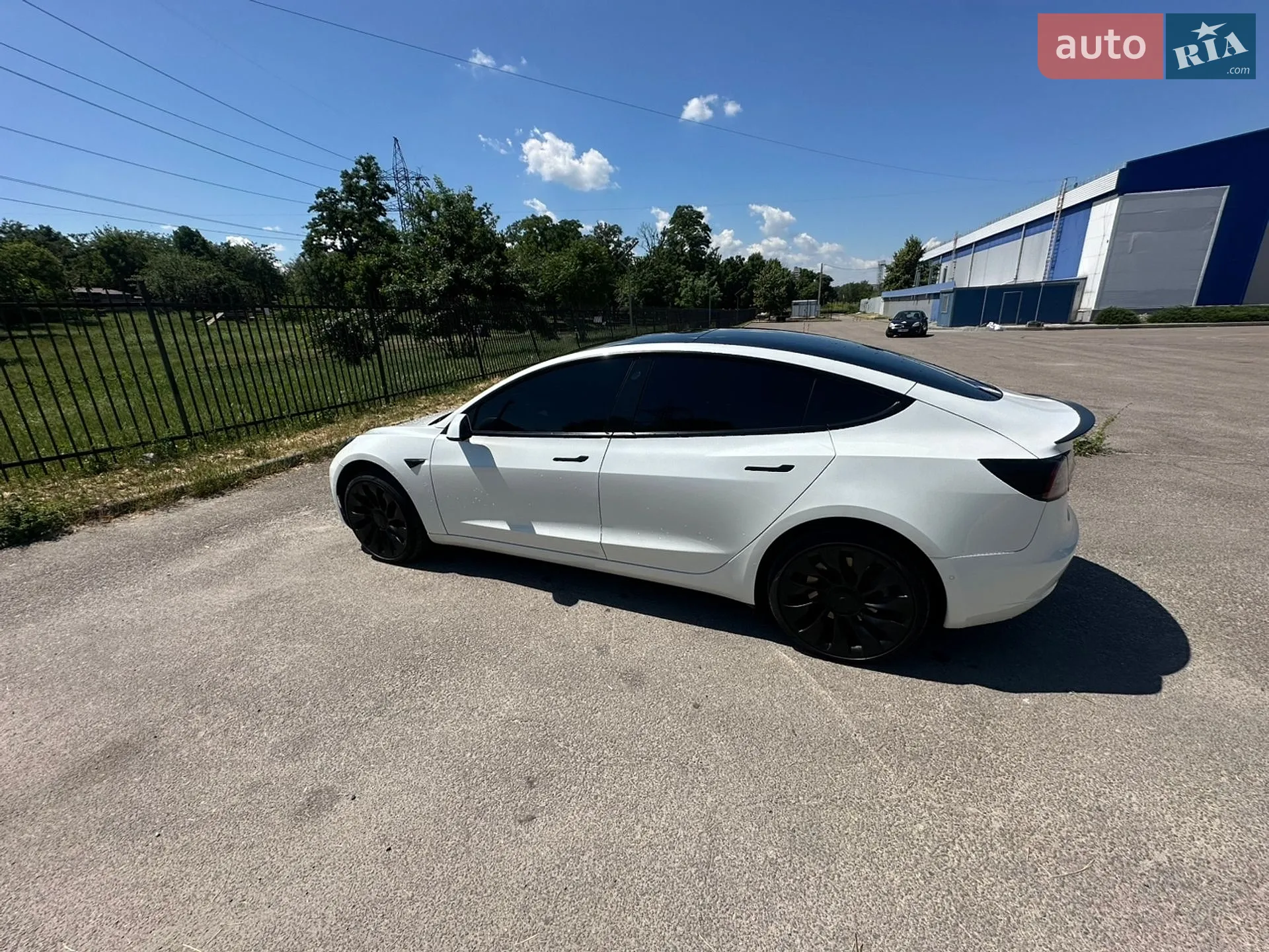 2022 Tesla Model 3 - мініатюра 8