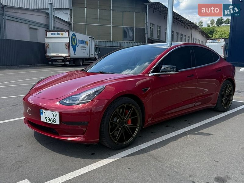 Tesla Model 3 2019