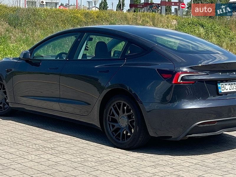 Седан Tesla Model 3 2024 в Стрые фото 6 Седан Tesla Model 3 2024 в Стрые