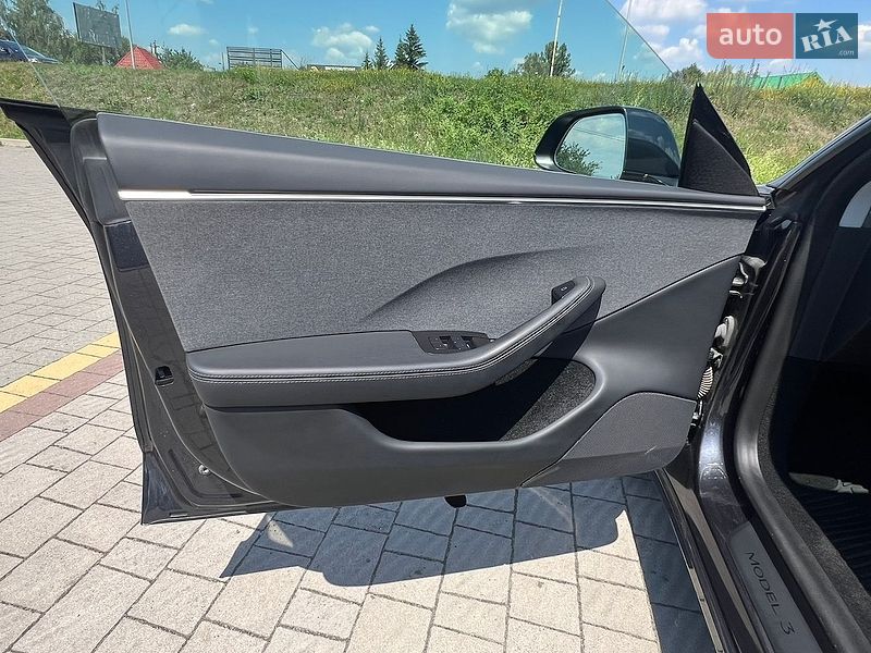 Седан Tesla Model 3 2024 в Стрые фото 20 Седан Tesla Model 3 2024 в Стрые