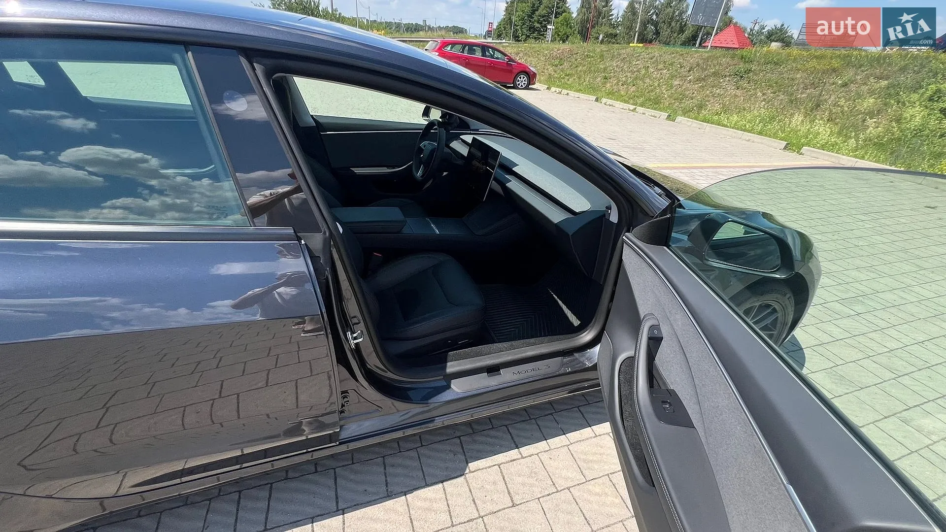 2024 Tesla Model 3 - мініатюра 27