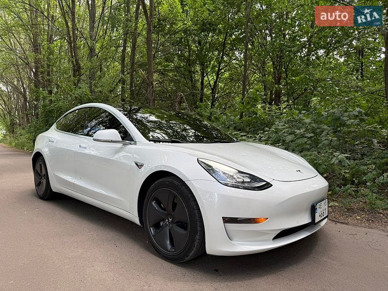 Tesla Model 3 2020 Tesla Model 3 2020