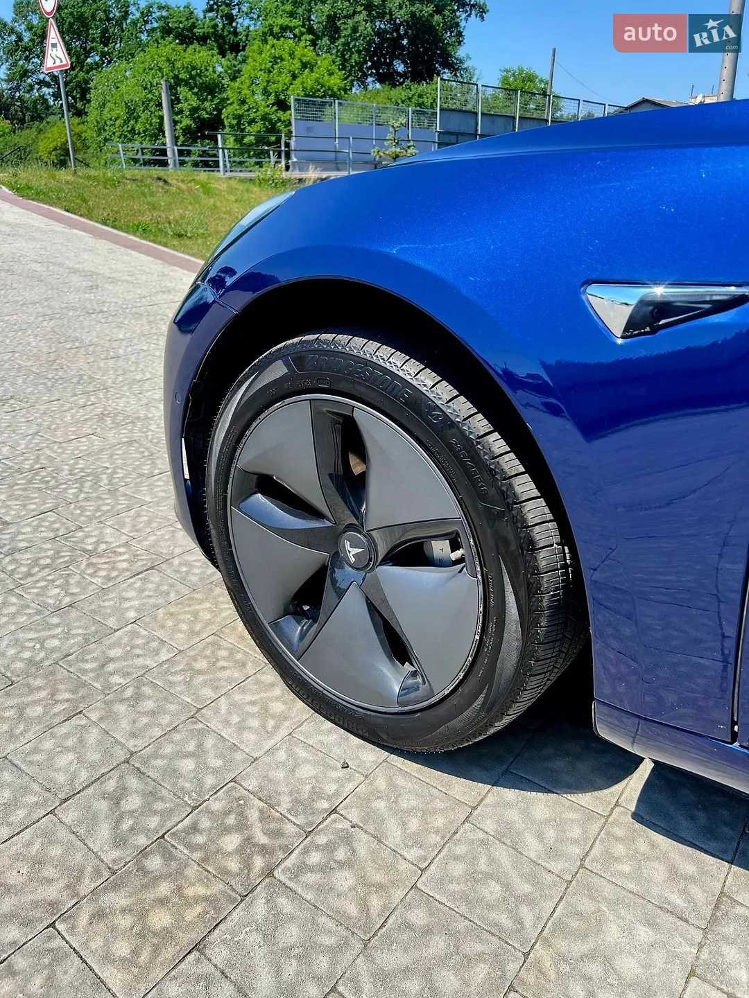 2018 Tesla Model 3 - мініатюра 3