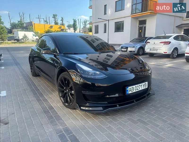 Tesla Model 3