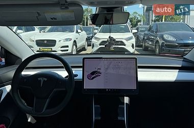 Седан Tesla Model 3 2019 в Ивано-Франковске