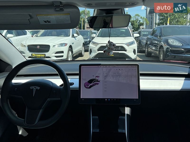 Седан Tesla Model 3 2019 в Ивано-Франковске