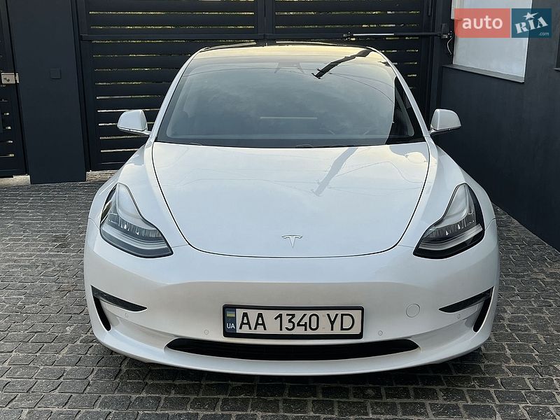 Седан Tesla Model 3 2020 в Житомирі фото 12 Седан Tesla Model 3 2020 в Житомирі