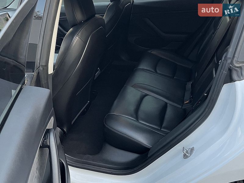 Седан Tesla Model 3 2020 в Житомирі фото 16 Седан Tesla Model 3 2020 в Житомирі