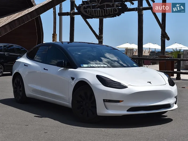 Tesla Model 3