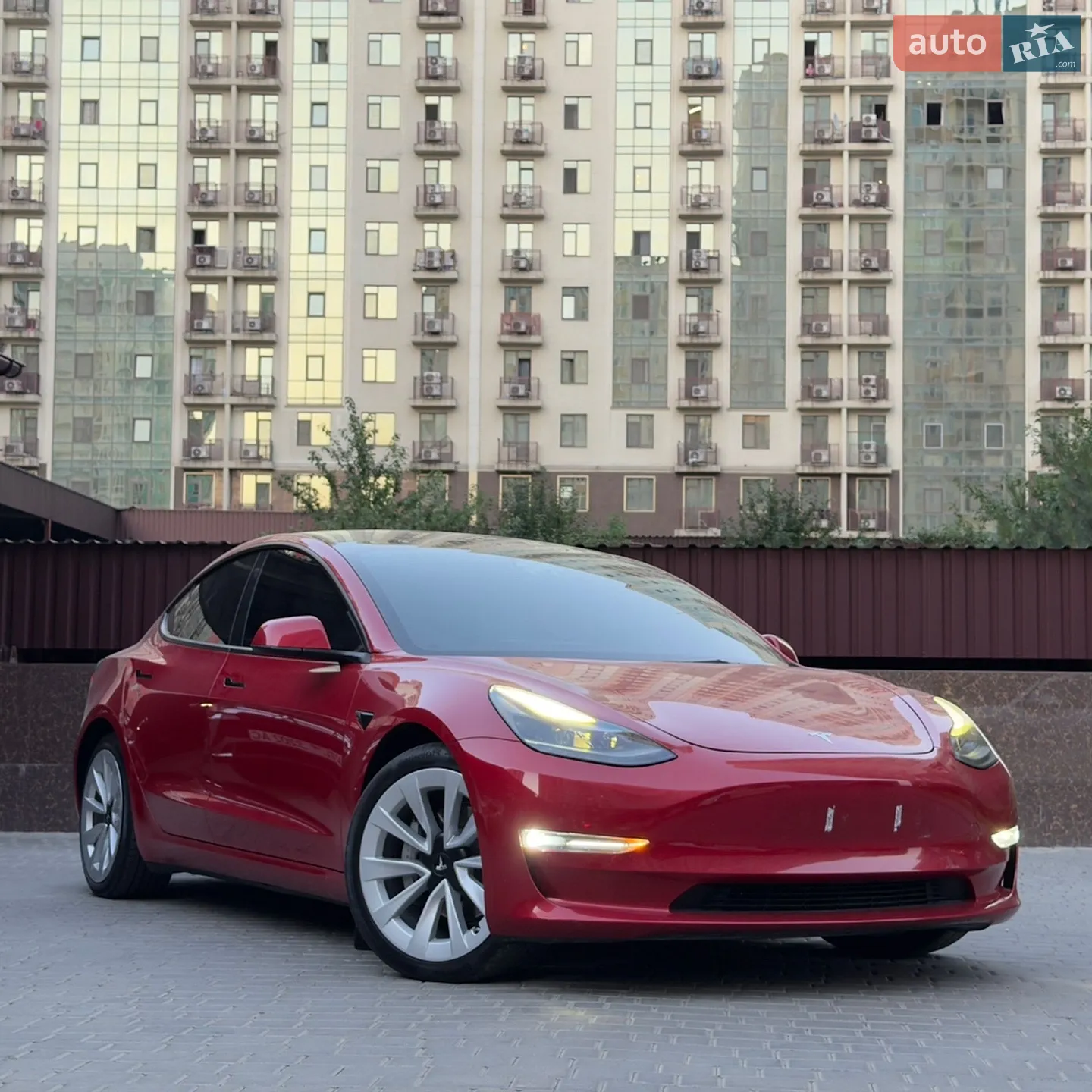 2022 Tesla Model 3 - мініатюра 9