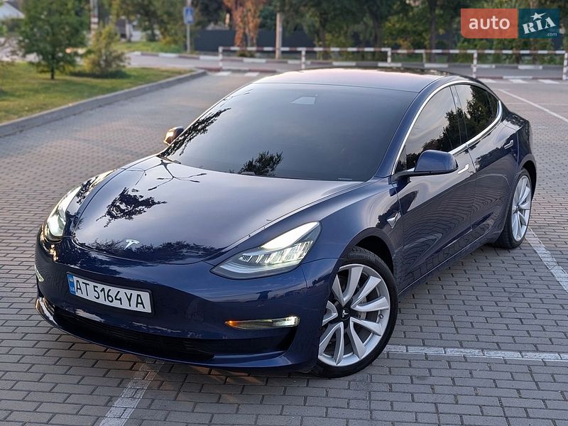 Tesla Model 3 2018