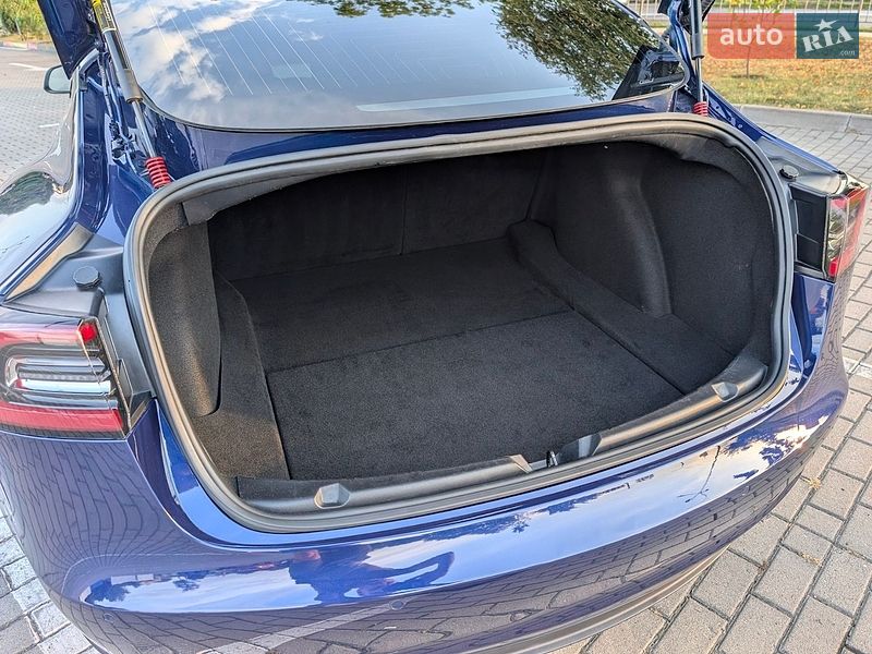 Седан Tesla Model 3 2018 в Львове фото 5 Седан Tesla Model 3 2018 в Львове