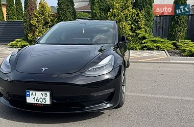 Седан Tesla Model 3 2021 в Киеве фото 4 Седан Tesla Model 3 2021 в Киеве