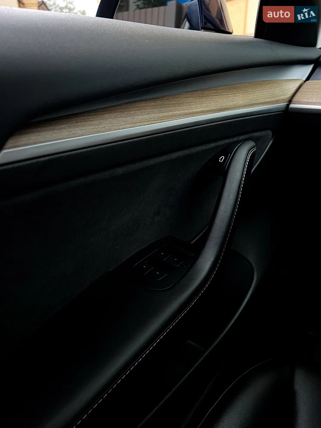 2022 Tesla Model 3 - мініатюра 8