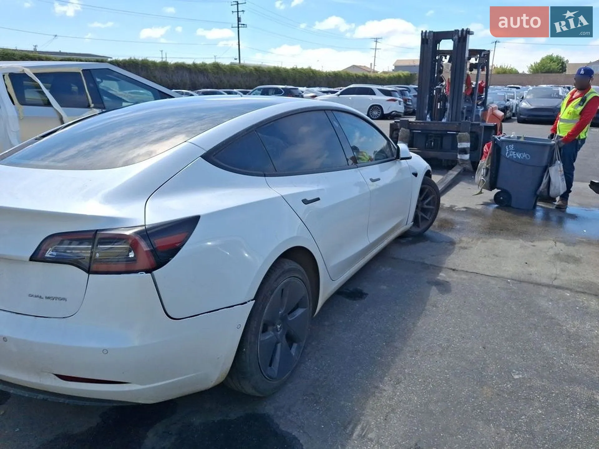 2021 Tesla Model 3 - мініатюра 15