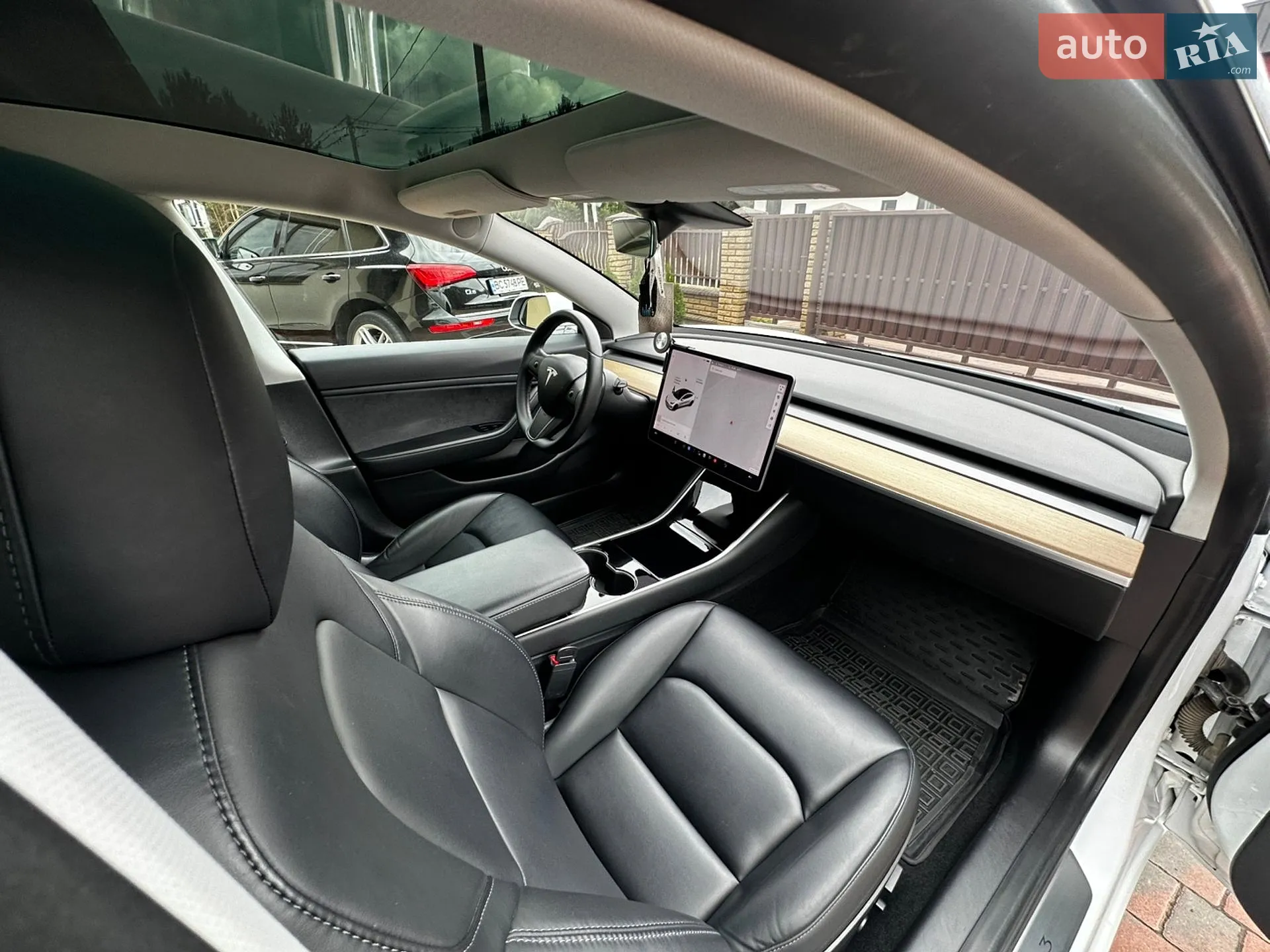 2019 Tesla Model 3 - мініатюра 11