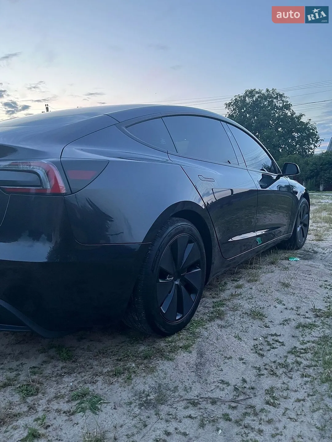 2024 Tesla Model 3 - мініатюра 8