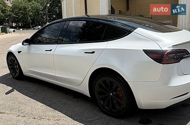 Седан Tesla Model 3 2023 в Одессе