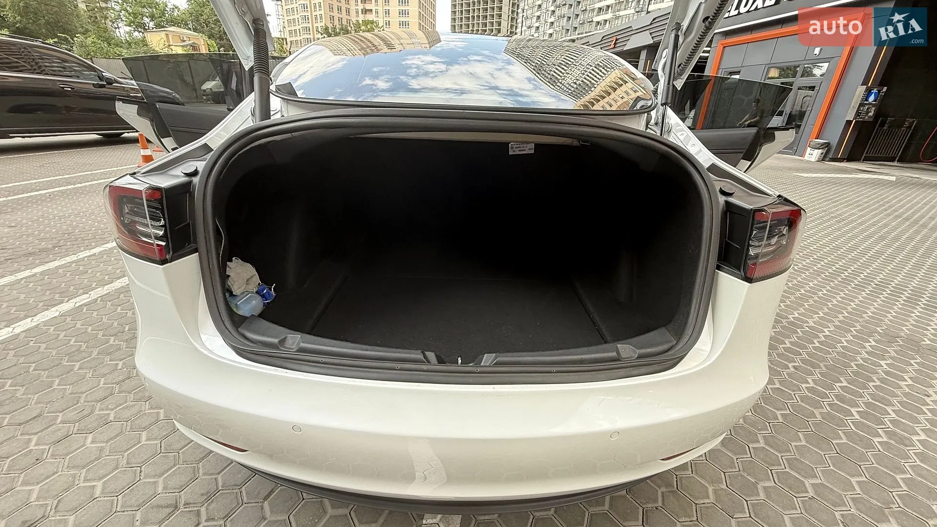 2021 Tesla Model 3 - мініатюра 26