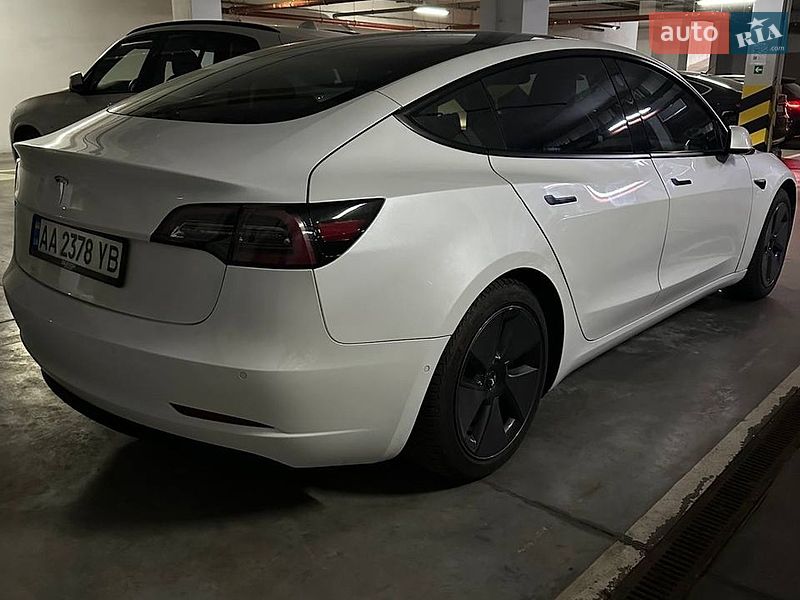 Седан Tesla Model 3 2021 в Киеве фото 6 Седан Tesla Model 3 2021 в Киеве
