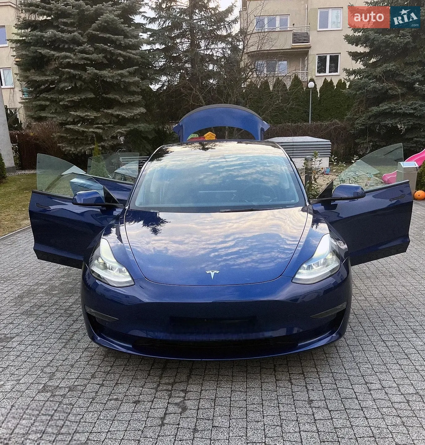 2022 Tesla Model 3 - мініатюра 2