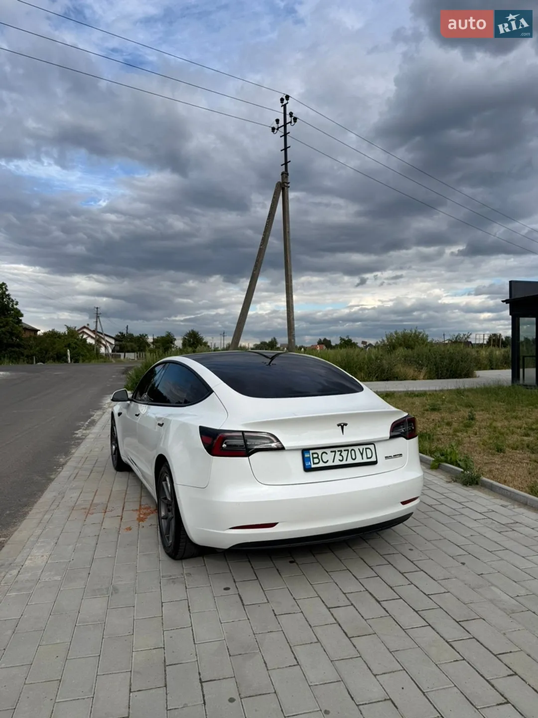 2021 Tesla Model 3 - мініатюра 3