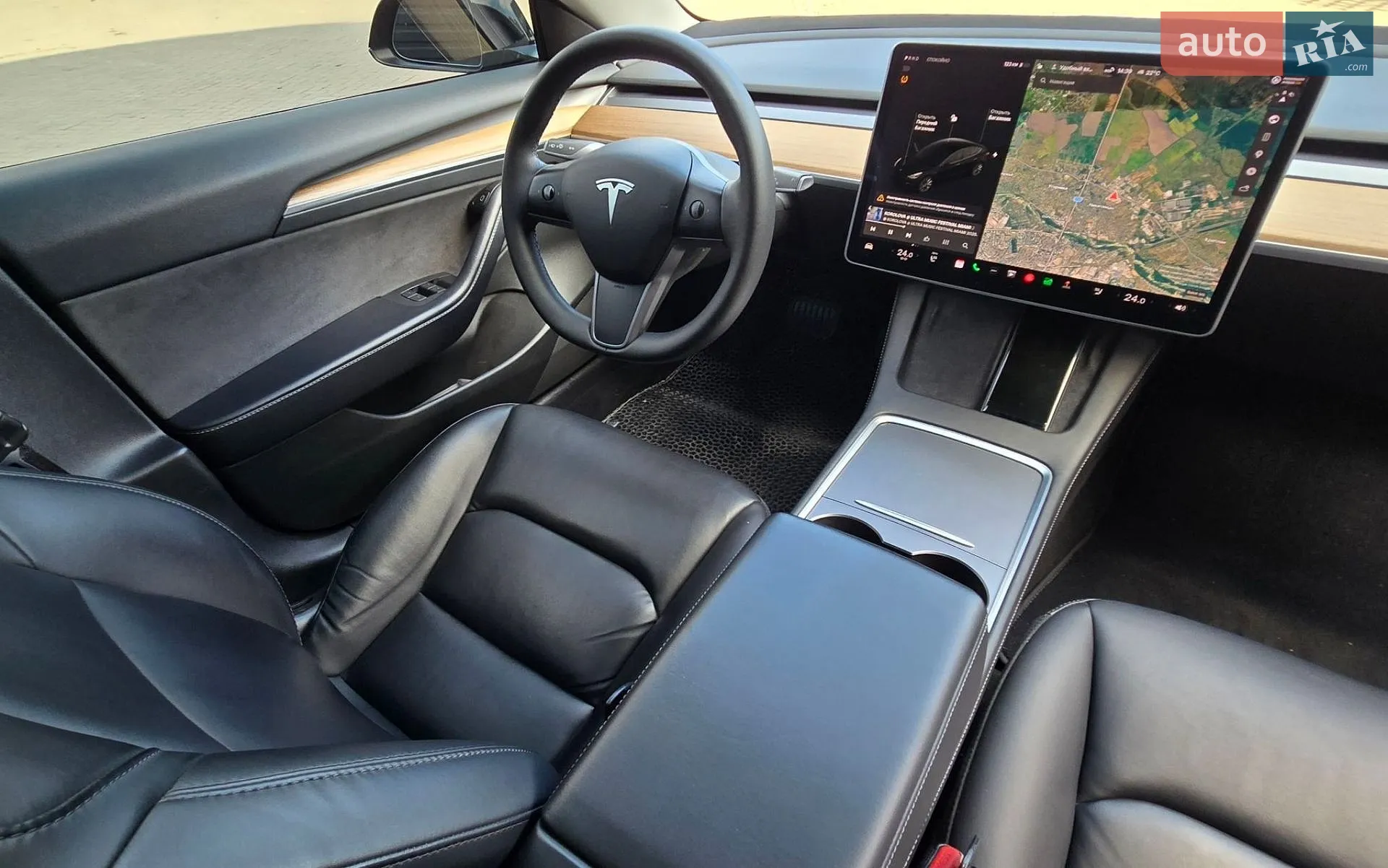 2020 Tesla Model 3 - мініатюра 29