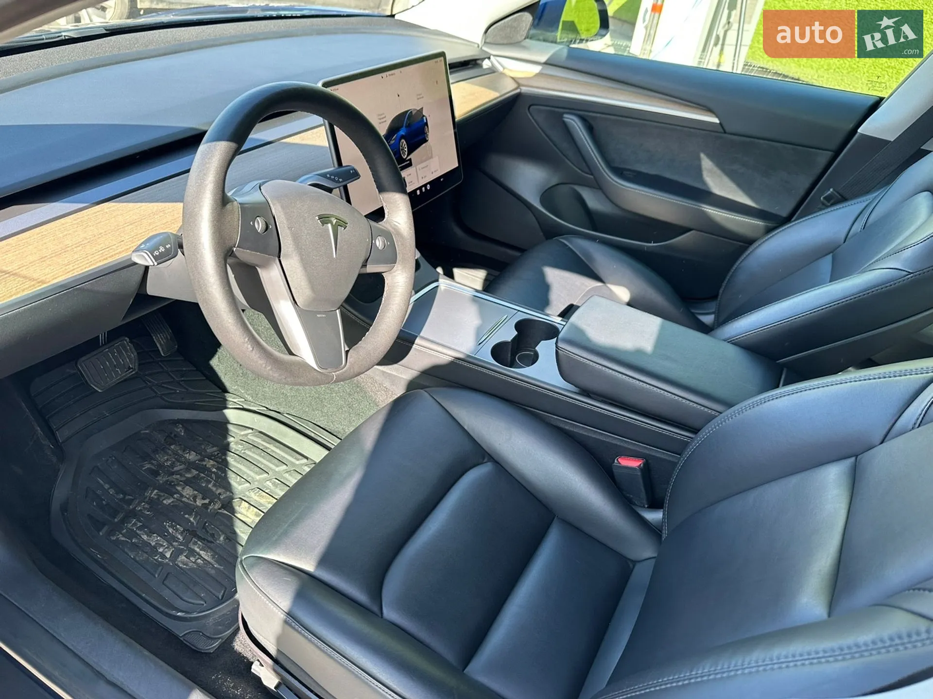 2022 Tesla Model 3 - мініатюра 15