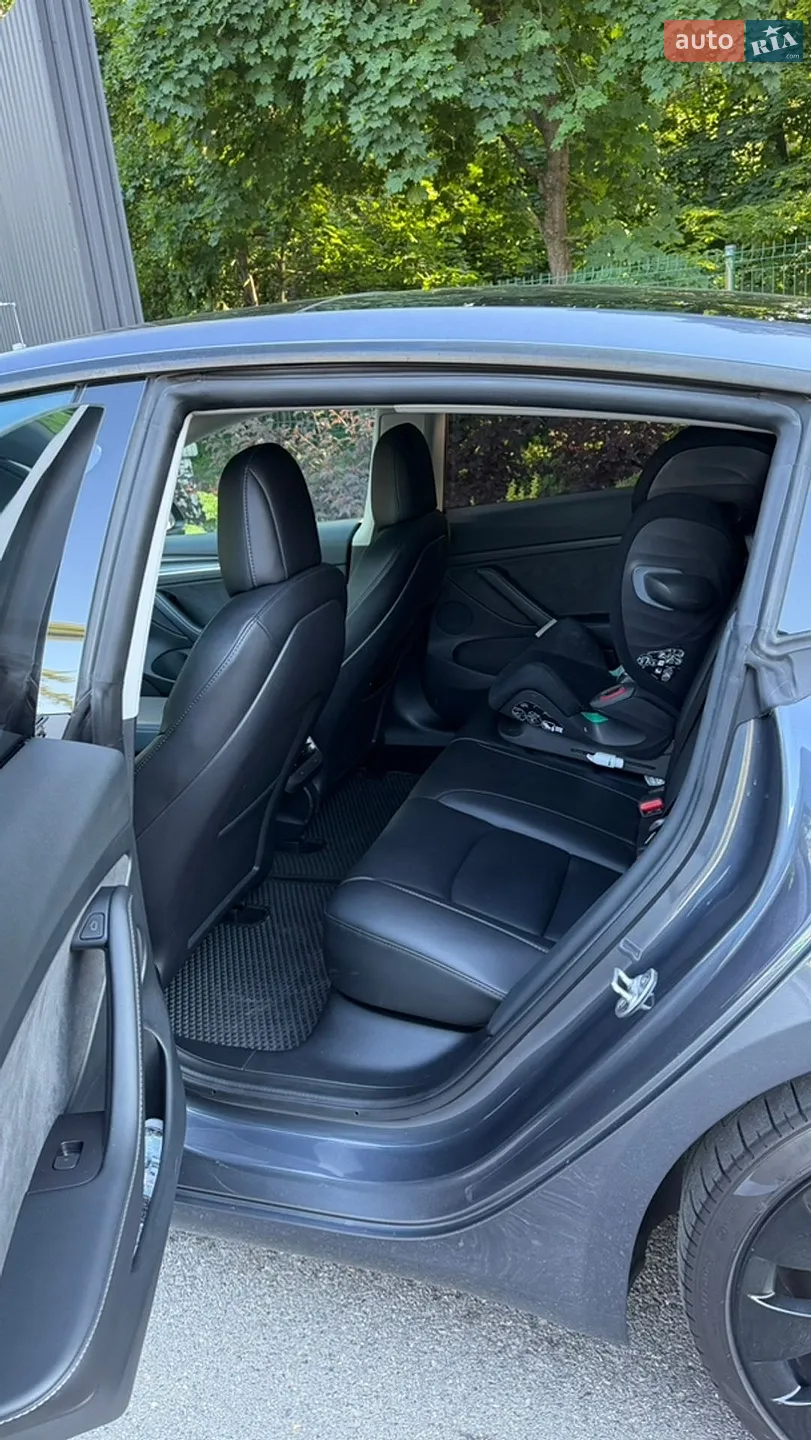 2022 Tesla Model 3 - мініатюра 10
