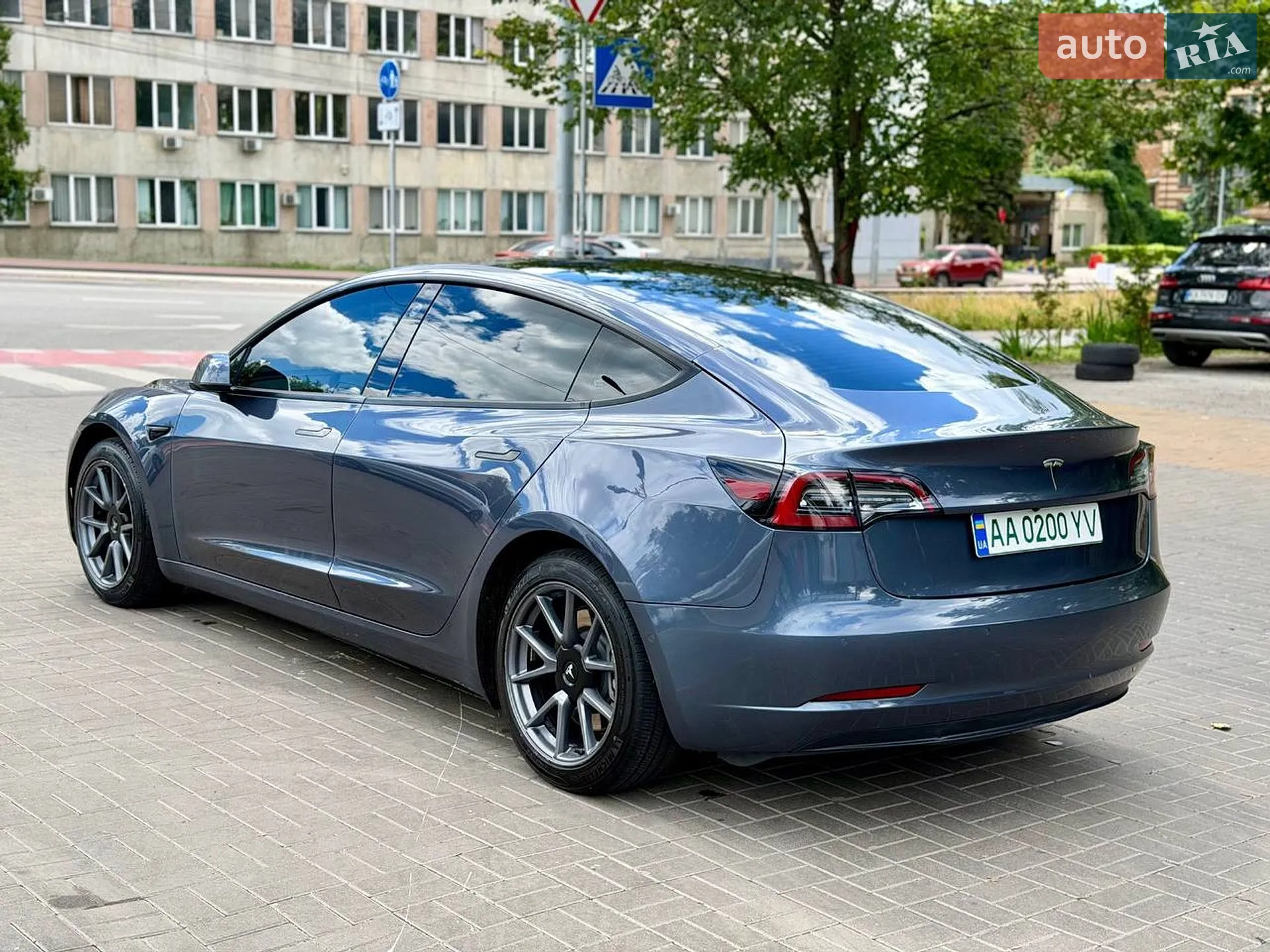 2022 Tesla Model 3 - мініатюра 4