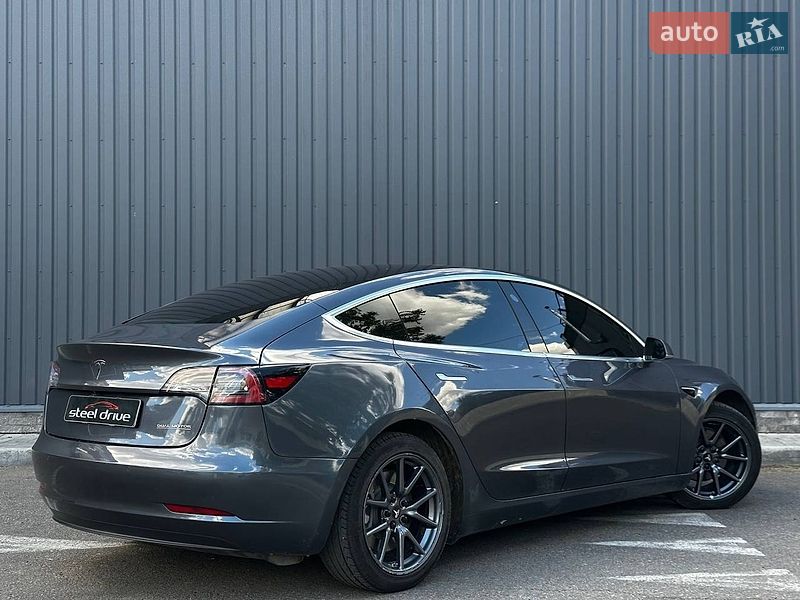 Седан Tesla Model 3 2018 в Николаеве фото 7 Седан Tesla Model 3 2018 в Николаеве