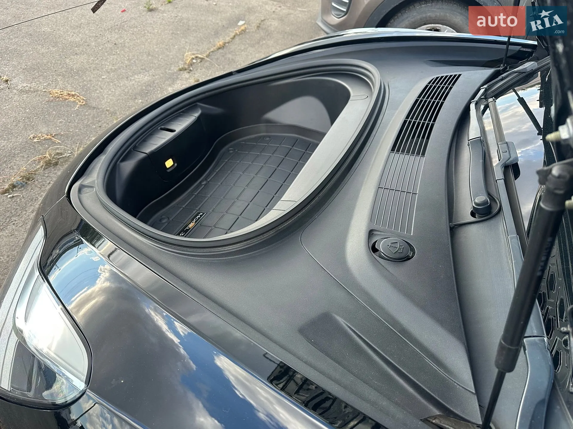 2018 Tesla Model 3 - мініатюра 28