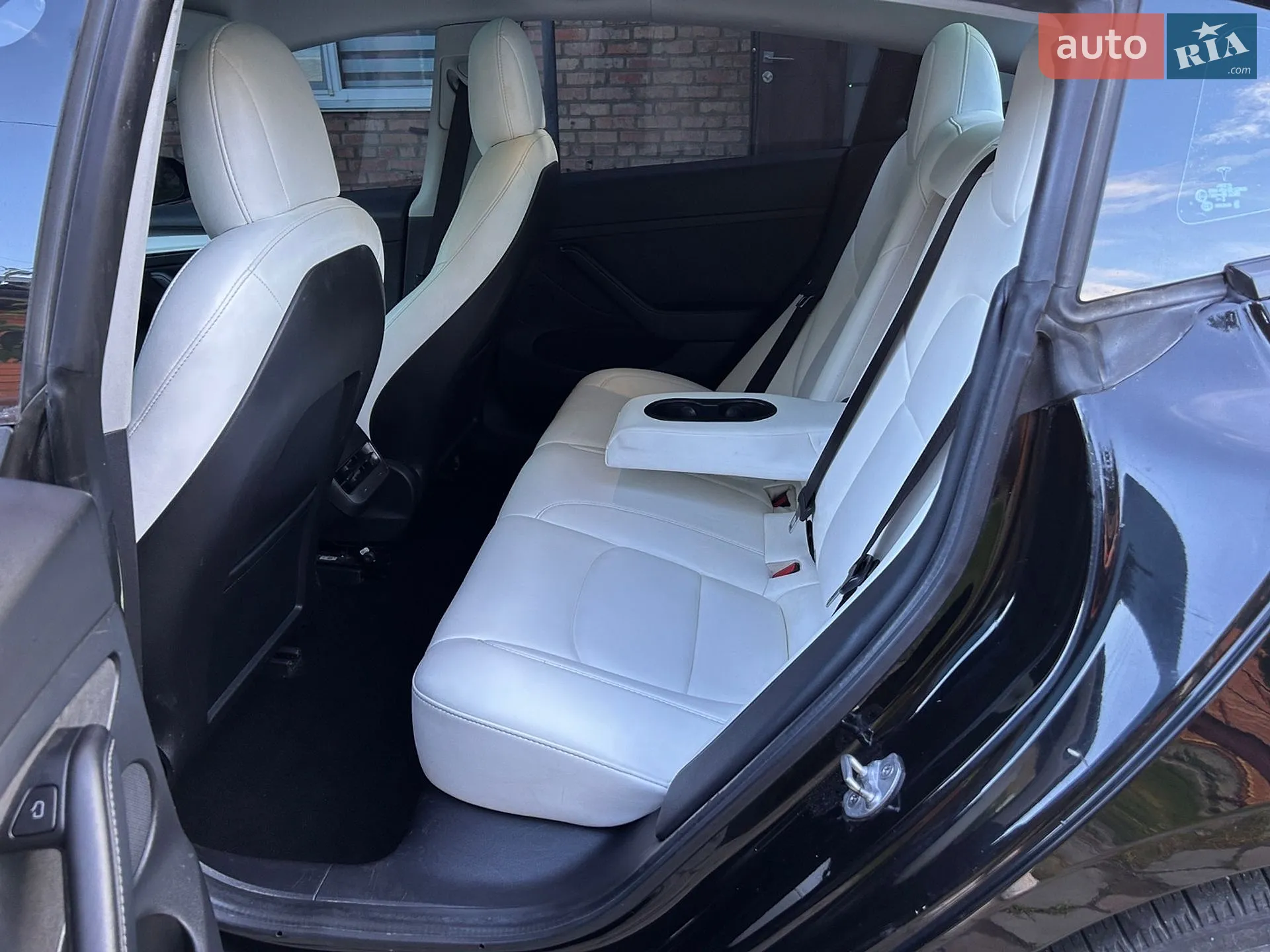 2021 Tesla Model 3 - мініатюра 16