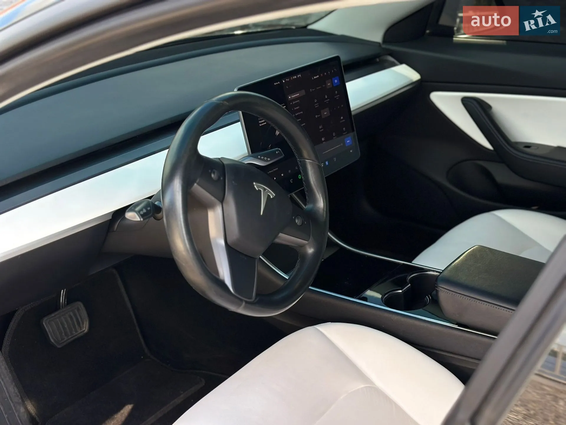 2018 Tesla Model 3 - мініатюра 10