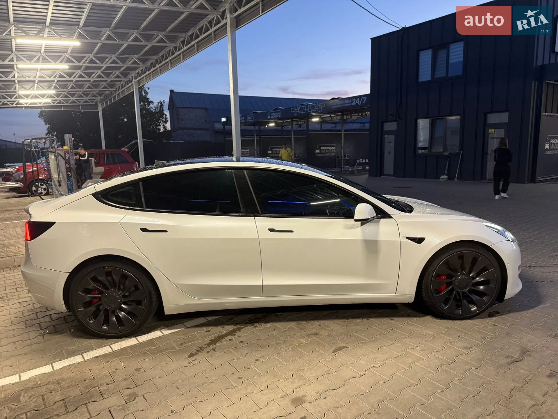 2020 Tesla Model 3 - мініатюра 11