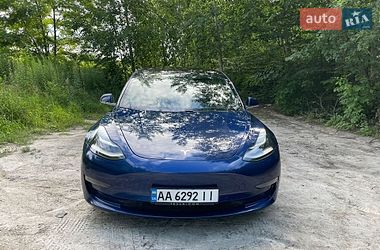 Седан Tesla Model 3 2019 в Киеве