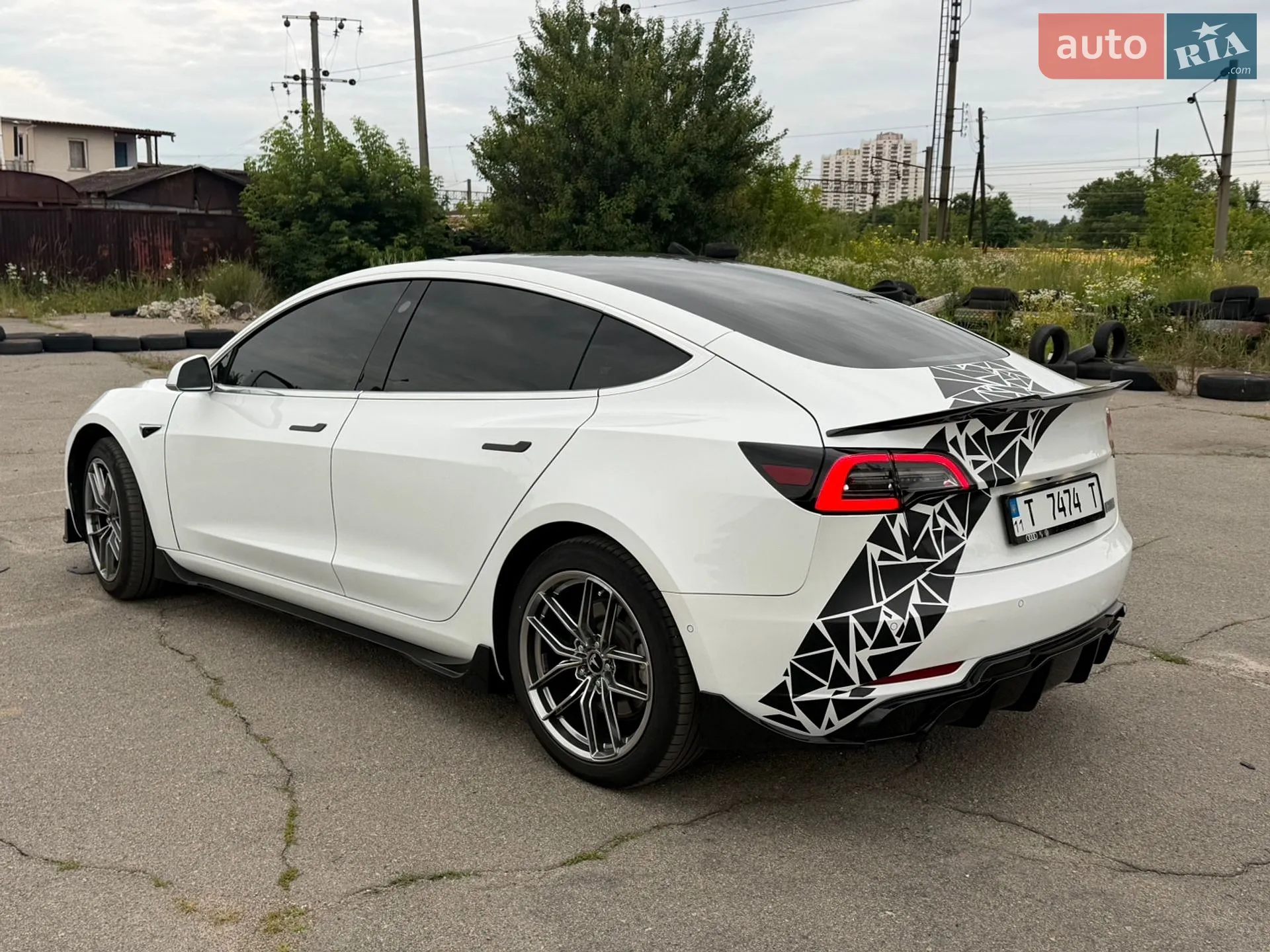 2019 Tesla Model 3 - мініатюра 3