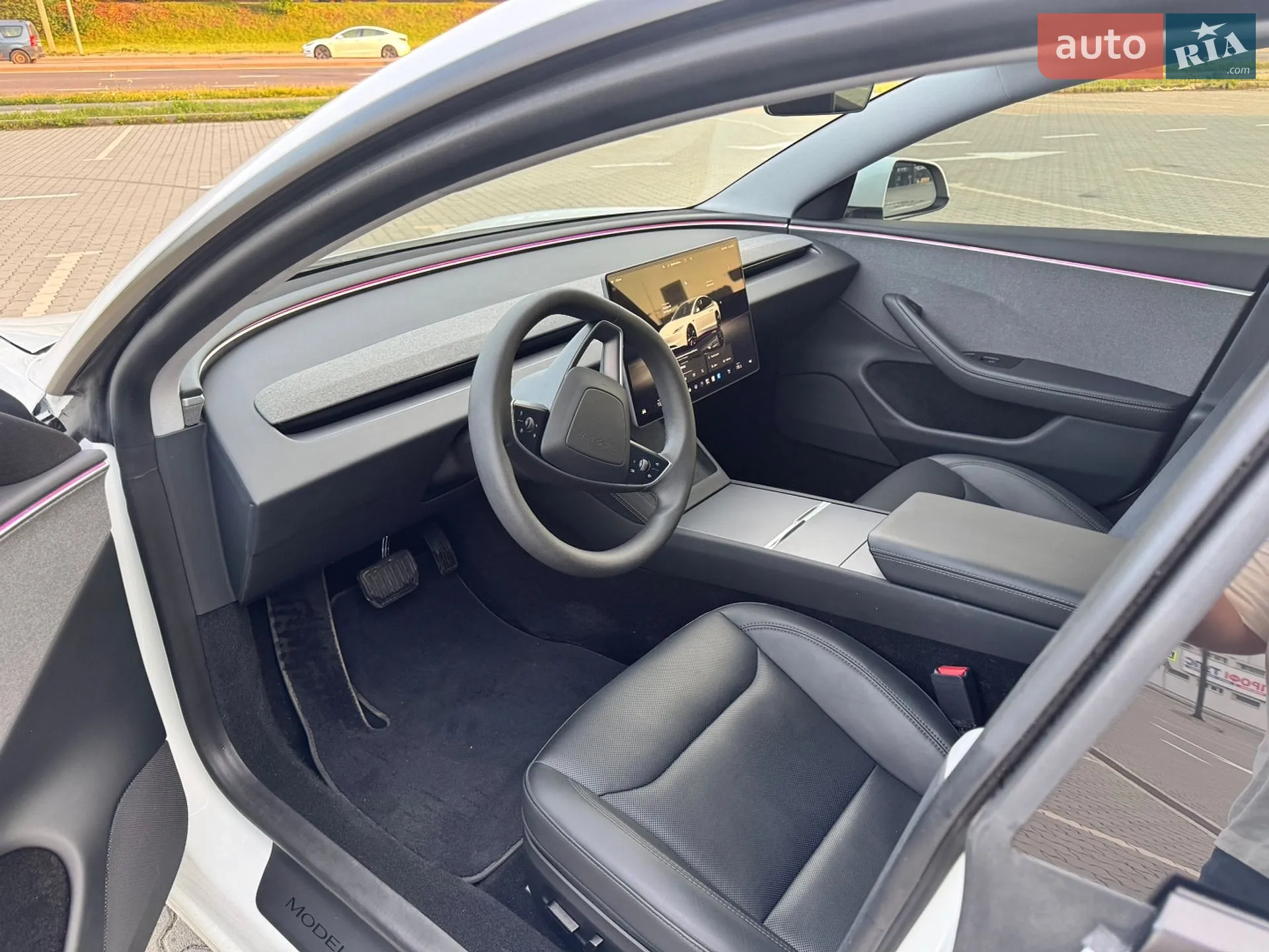 2024 Tesla Model 3 - мініатюра 16