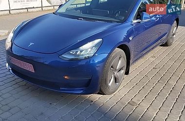 tesla model-3 2019 в Полтава от профессионального продавца Николай Юрійович Козубенко