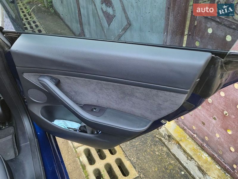 Седан Tesla Model 3 2021 в Солотвине