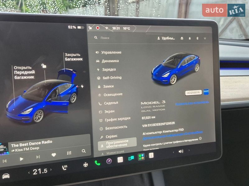 Седан Tesla Model 3 2021 в Солотвине