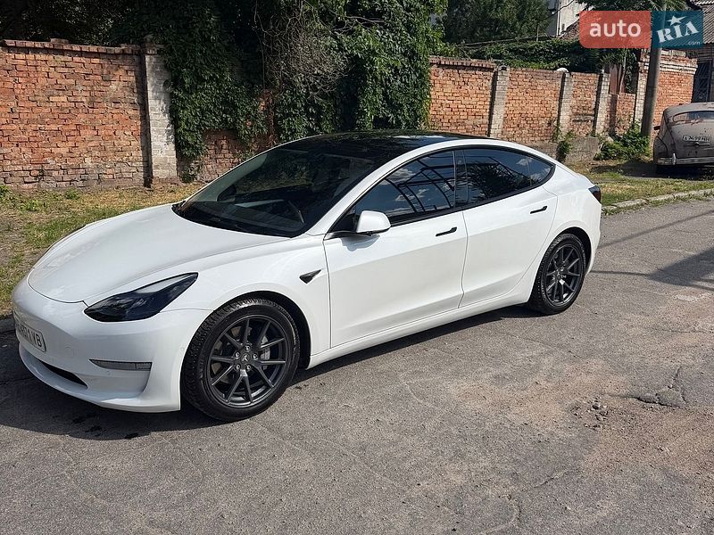 Tesla Model 3 2022 Tesla Model 3 2022