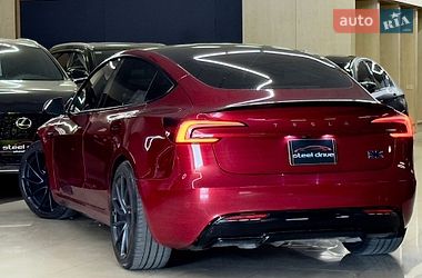 Седан Tesla Model 3 2024 в Николаеве