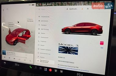 Седан Tesla Model 3 2024 в Николаеве