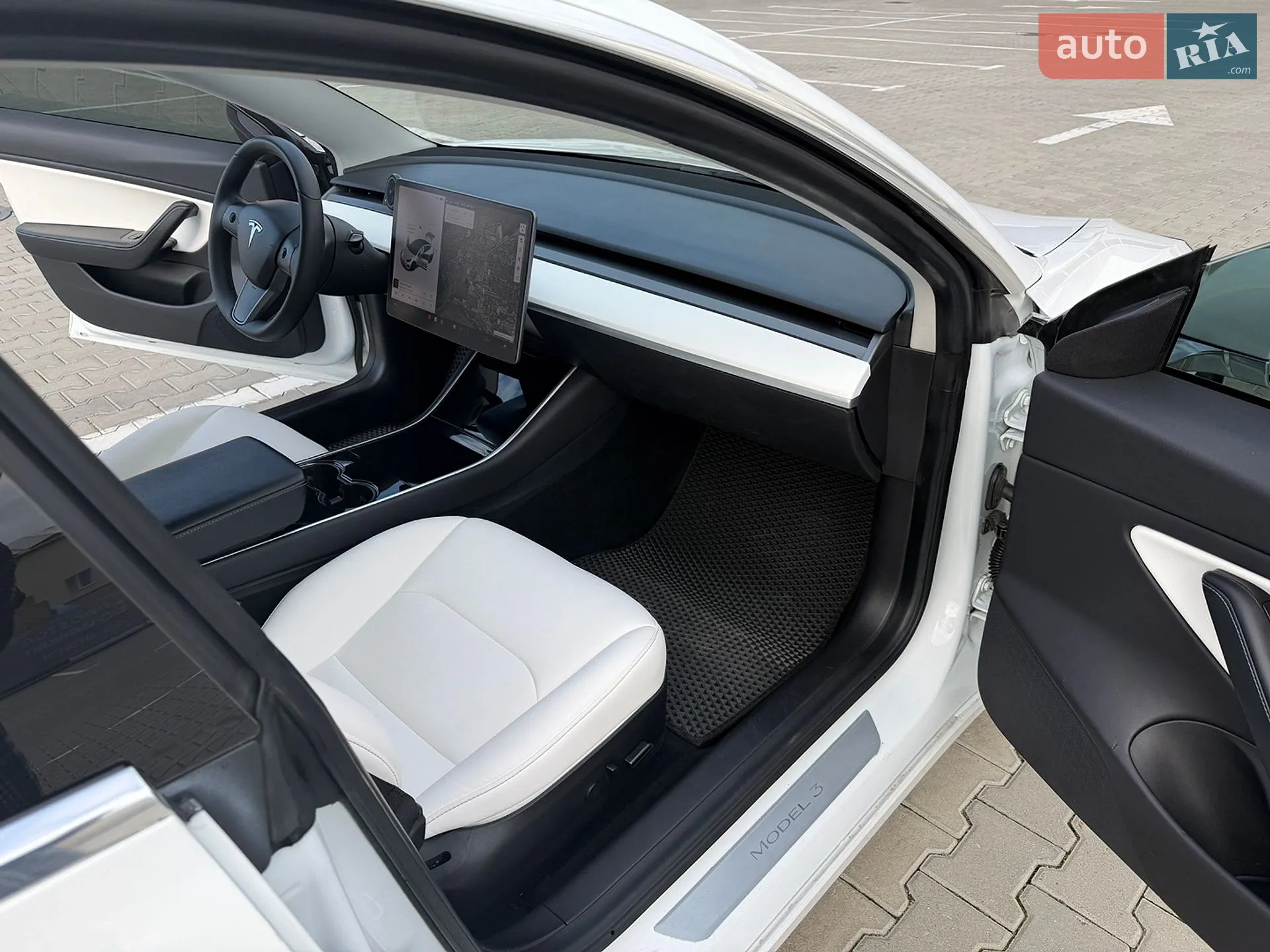 2019 Tesla Model 3 - мініатюра 15