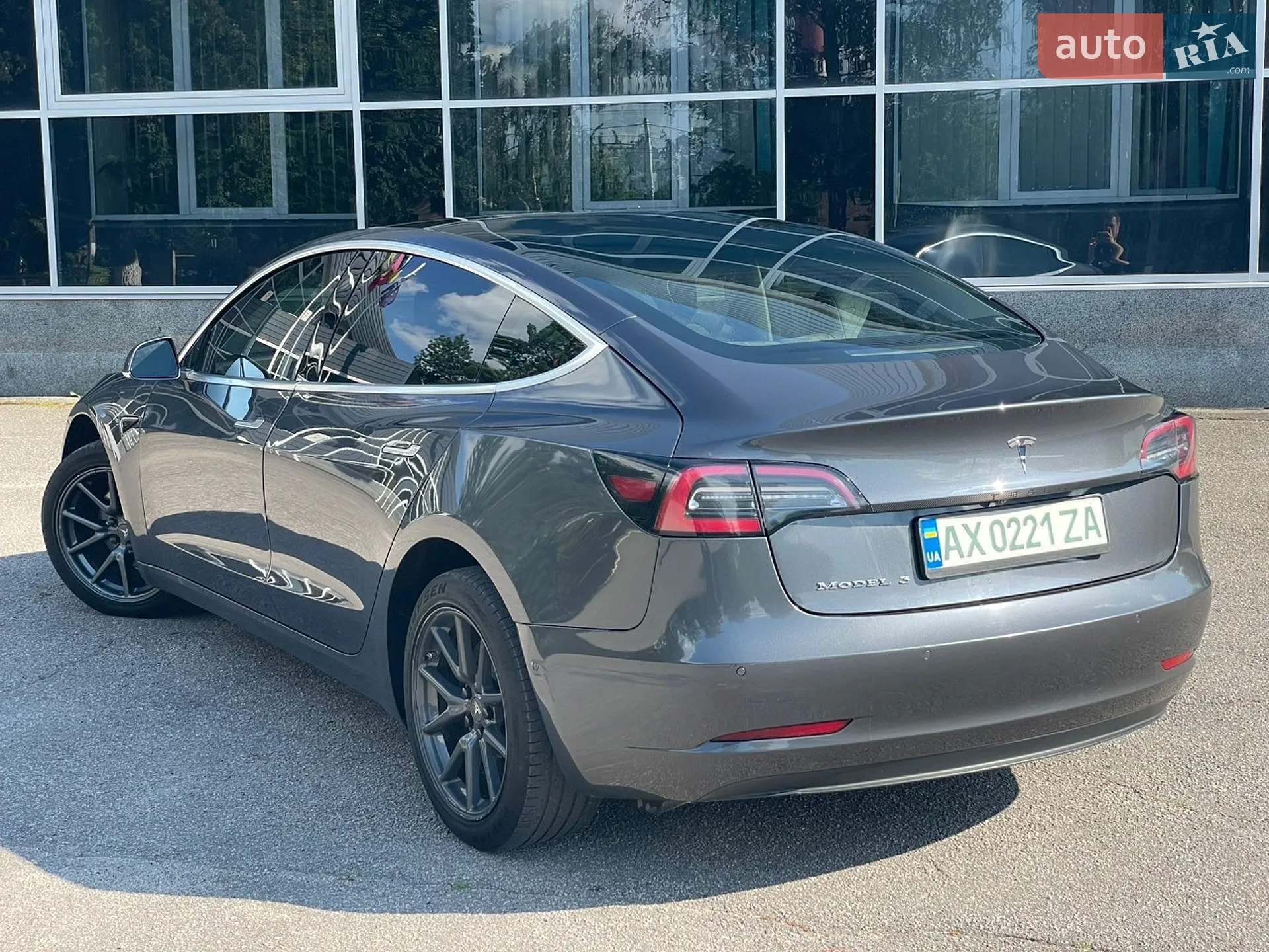 2019 Tesla Model 3 - мініатюра 5