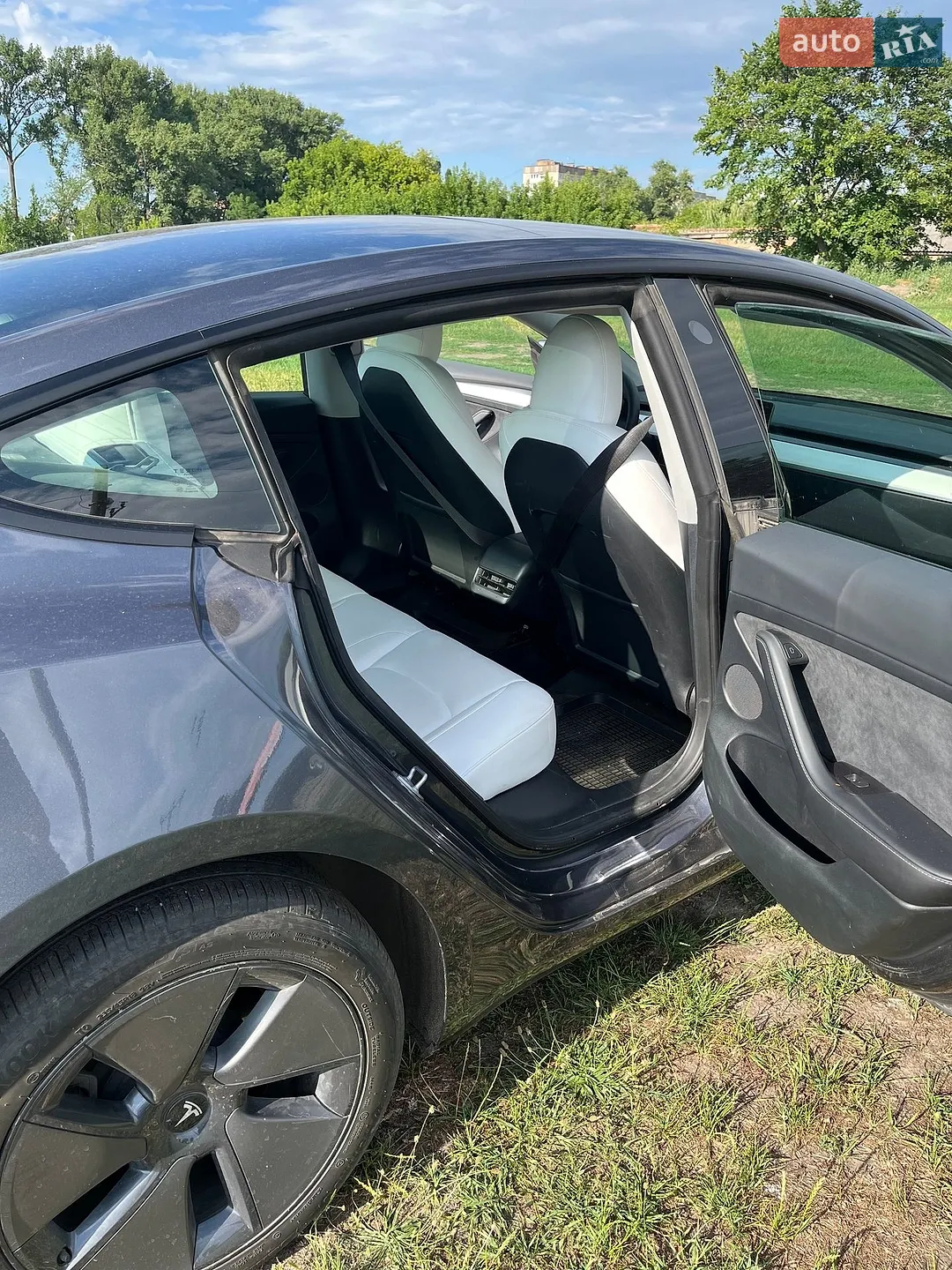 2023 Tesla Model 3 - мініатюра 8